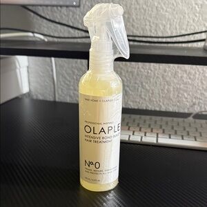 OLAPLEX No.0 Intensive Bond Building Hair Treatment - White and Cream